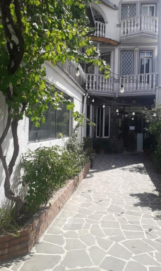 Mariel Hotel Tbilisi Exterior foto
